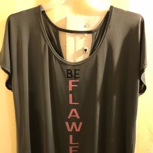 Gray “Be Flawless” active top 2x